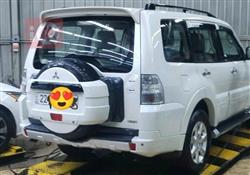 ميتسوبيشي باجيرو